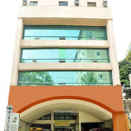 Paragon Suites Cebu Stadt Exterior foto