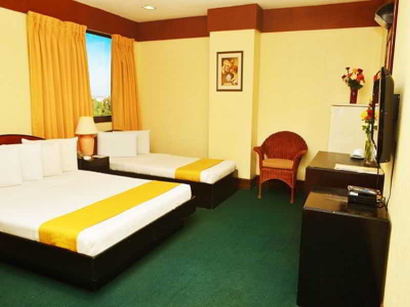 Paragon Suites Cebu Stadt Exterior foto